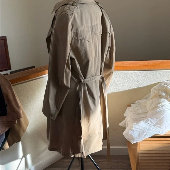Vintage Sears Men's Tan Double-Breasted Trench Coat - Picture 6 of 12